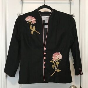 Stunning vintage Jessica Howard fully lined blazer with embroidered roses (6P)
